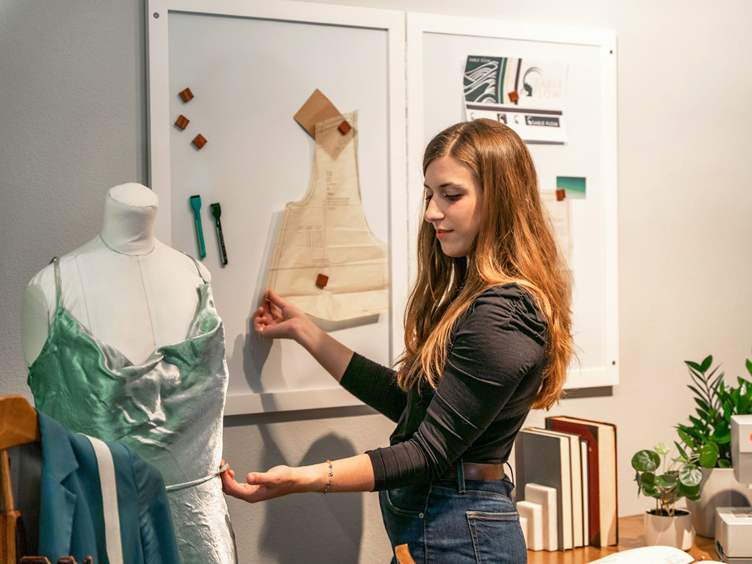 creatrice-atelier-bobine creatrice cours couture atelier bobine marseille